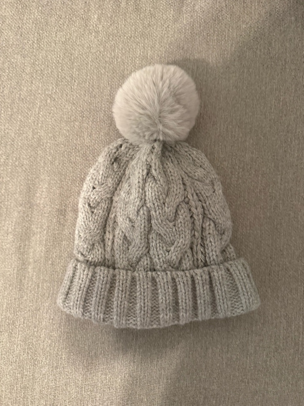 GAP Kids Cable Knit Pom Beanie - Light Gray